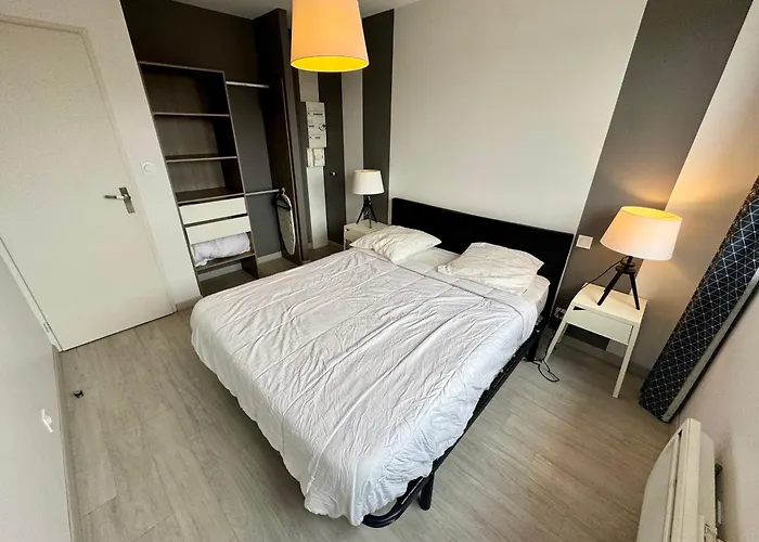 Domaine Des 5 Roses - Rose Sombre Appartement *